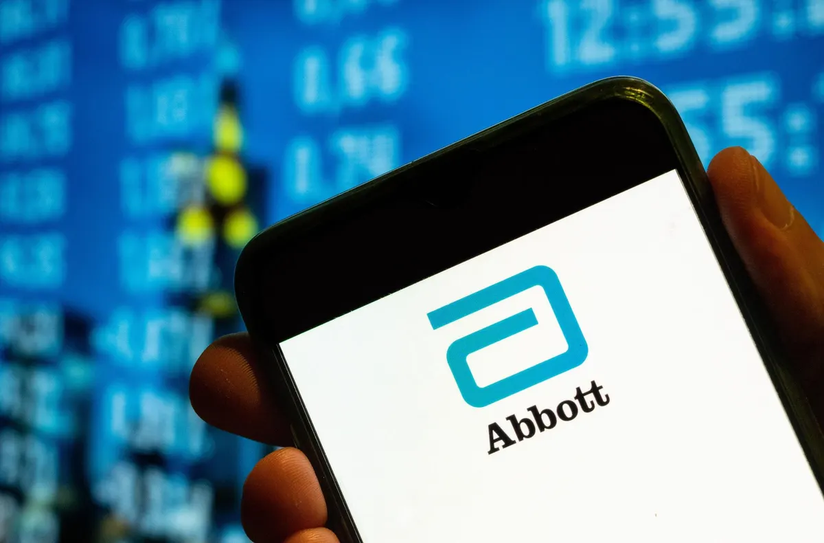 كيف تستثمر في سهم شركة Abbott Laboratories الأمريكي؟