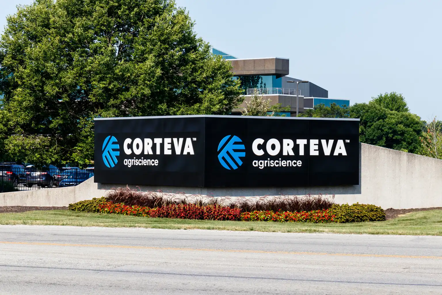 6 خطوات للاستثمار في أسهم شركة Corteva بنجاح مع فولو ماي تريد
