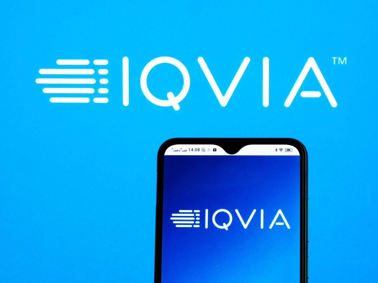 دليل شامل للاستثمار في سهم Iqvia Holdings بالخطوات للمبتدئين